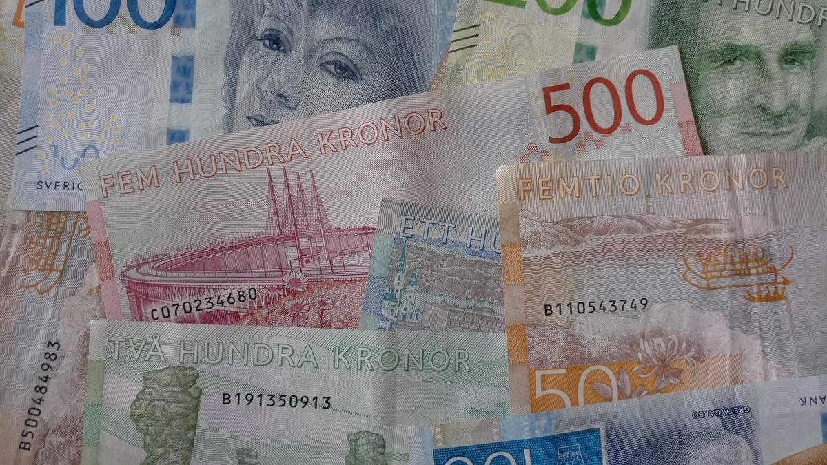 Швеція може повністю перейти на безготівкові платежі Швеція може повністю перейти на безготівкові платежі