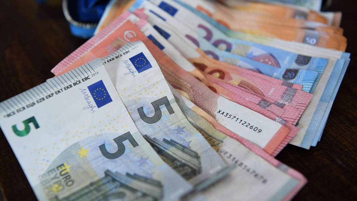 Готівковий курс євро, долара на 15 жовтня 2020 – курс валют Готівковий курс євро, долара на 15 жовтня 2020 – курс валют